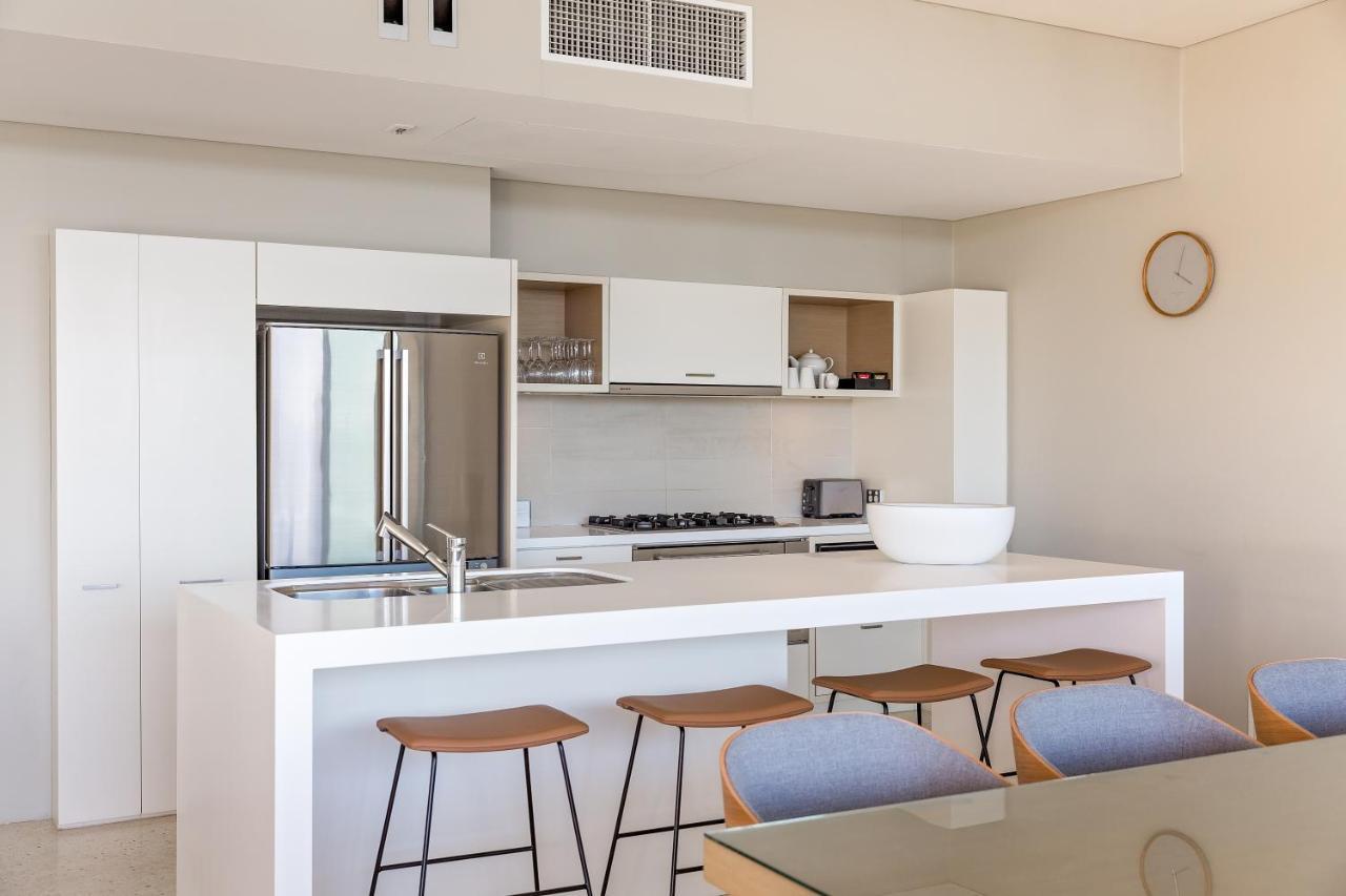 יאלינגופ Smiths Beach Resort מראה חיצוני תמונה A kitchen in a typical apartment